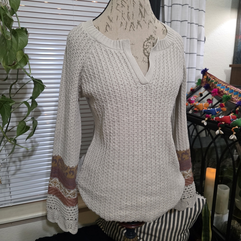 Mystree Beige Knit Mixed Media Thermal Scalloped Sleeves Sweater